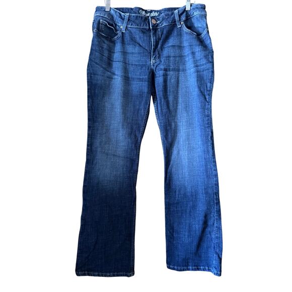 Wrangler Womans Boot Cut Jeans 17x30 EUC Western Ranch work Riding  Like New - Picture 1 of 8